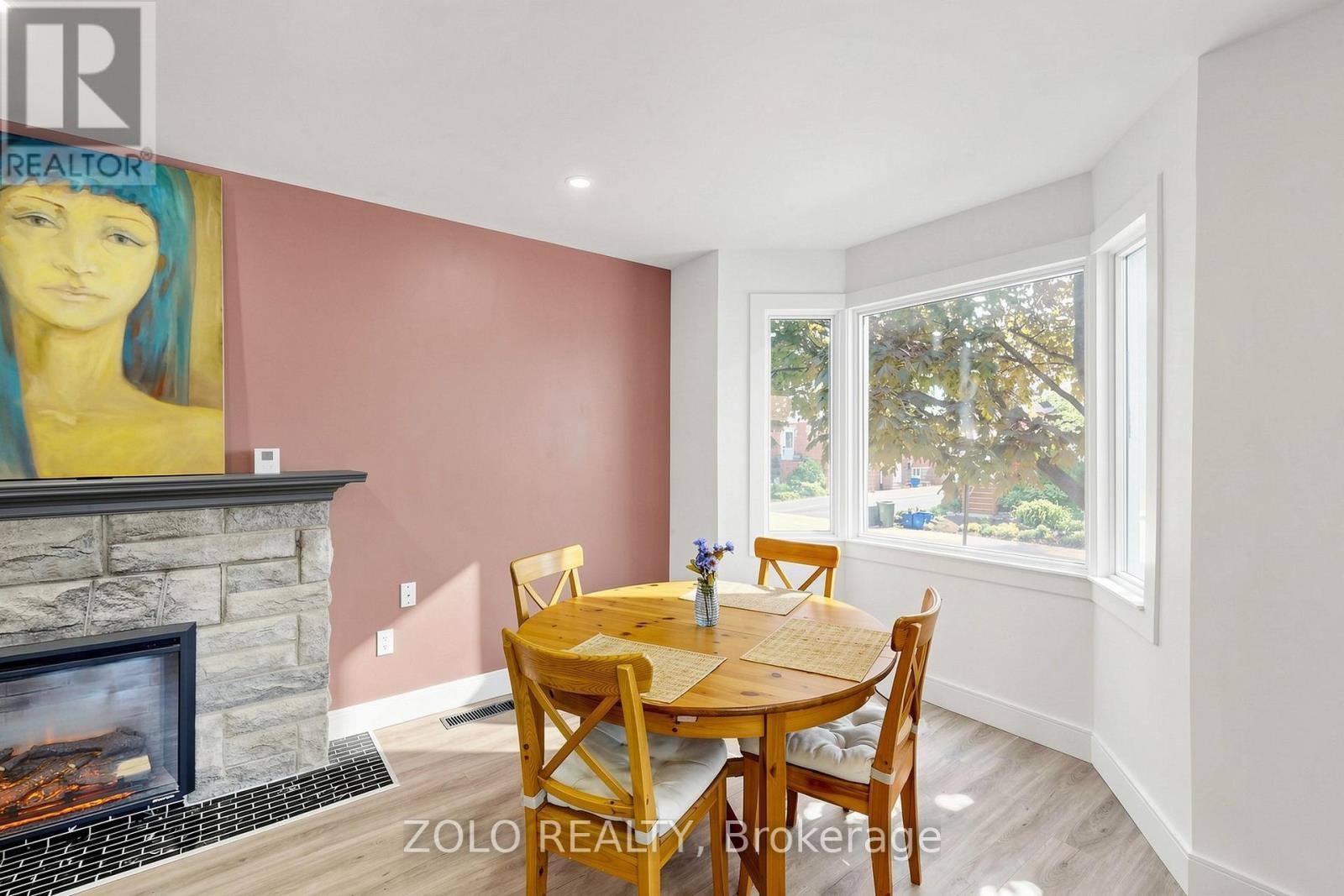 84 East 15Th Street, Hamilton, ON