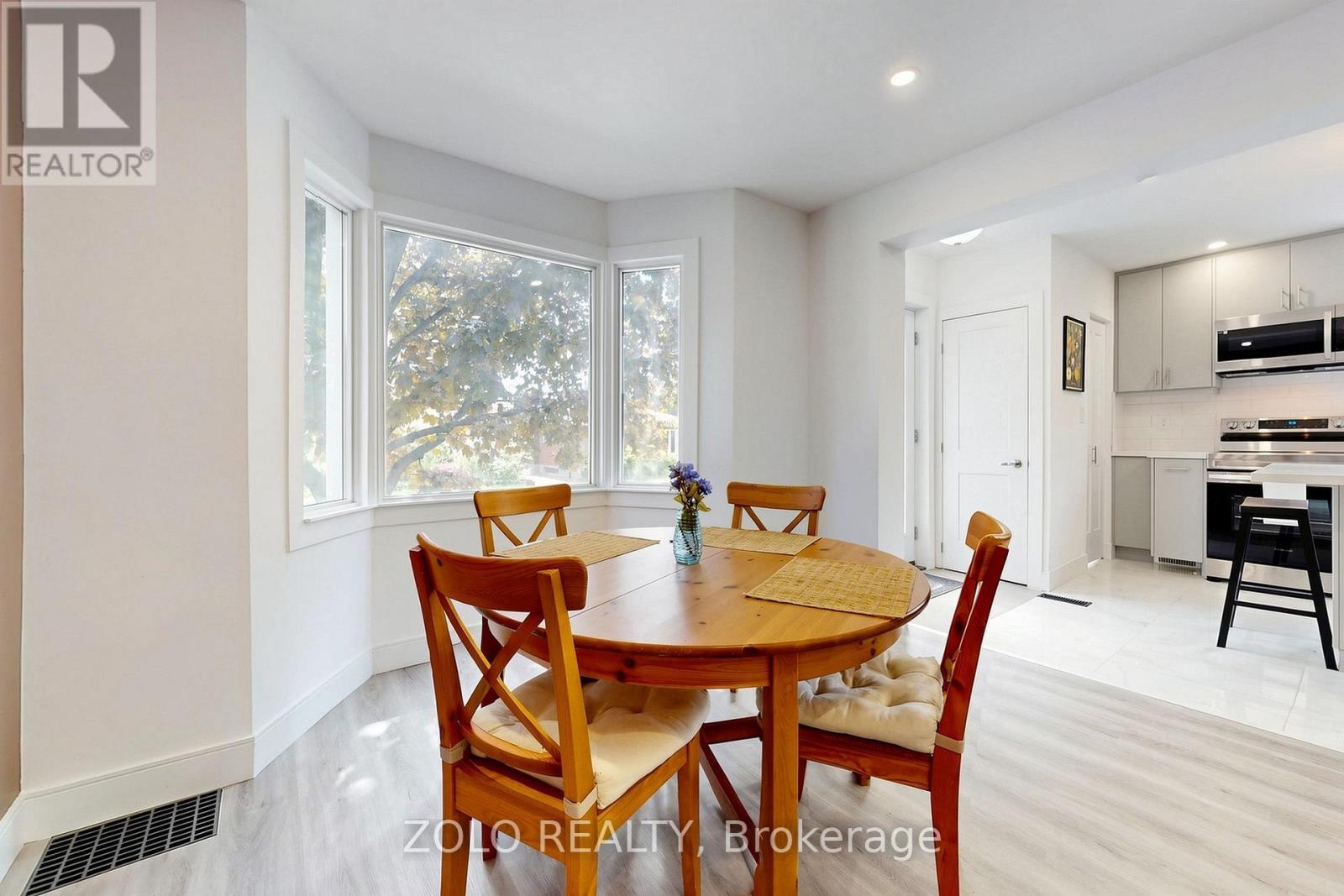 84 East 15Th Street, Hamilton, ON
