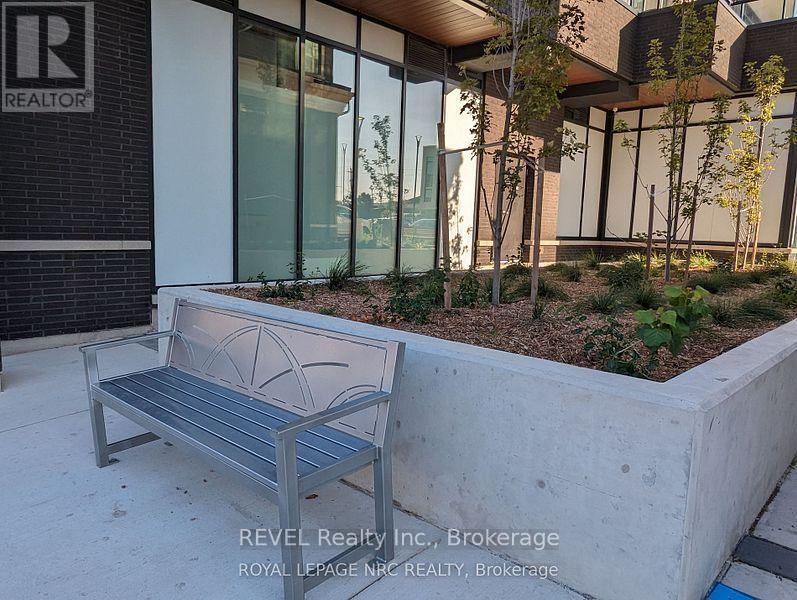 1302 - 385 Winston Road, Grimsby (Grimsby Beach), ON