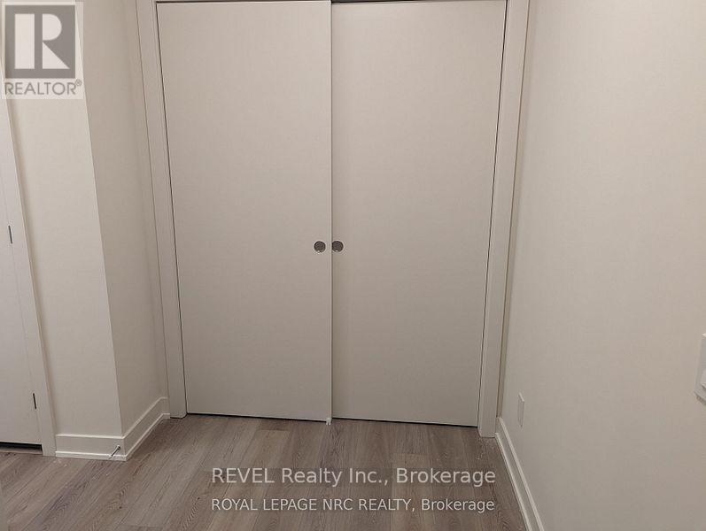 1302 - 385 Winston Road, Grimsby (Grimsby Beach), ON