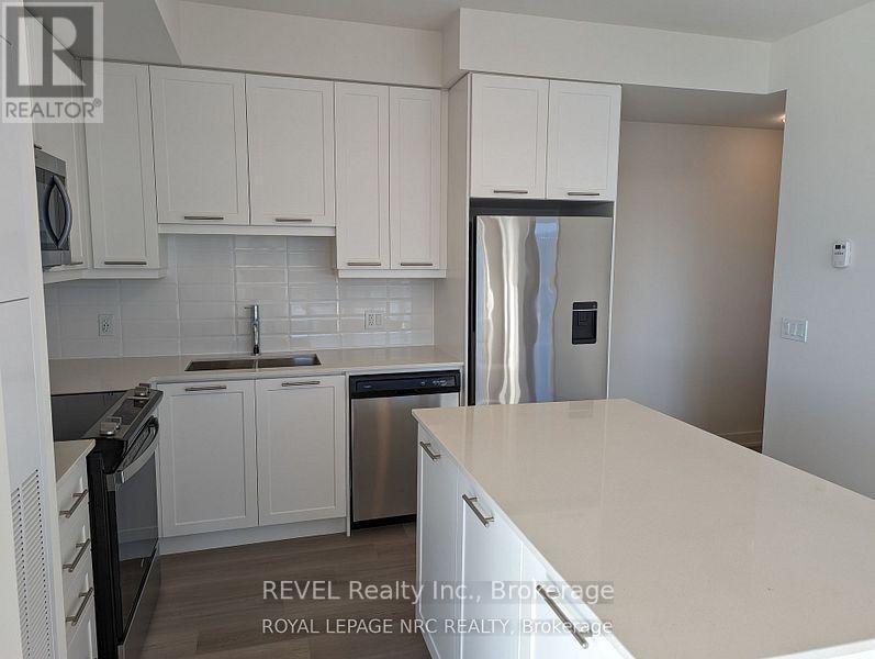 1302 - 385 Winston Road, Grimsby (Grimsby Beach), ON