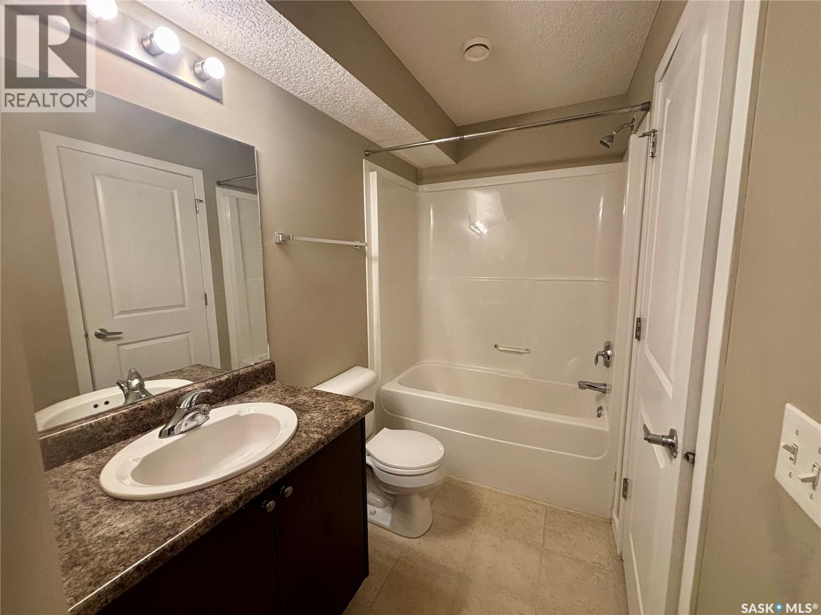 82 5533 Blake Crescent, Regina, SK