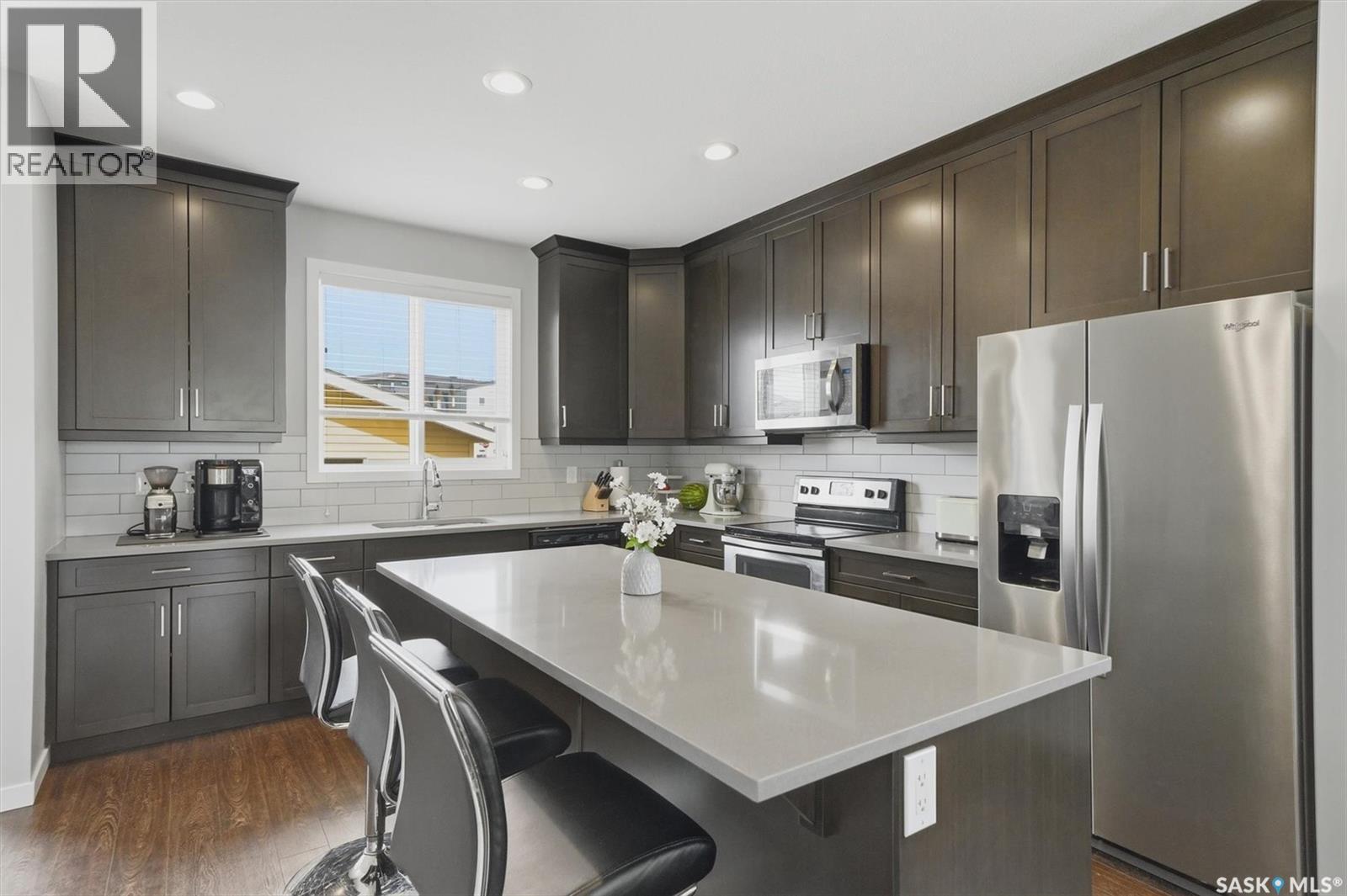 187 Newton Way, Saskatoon, SK