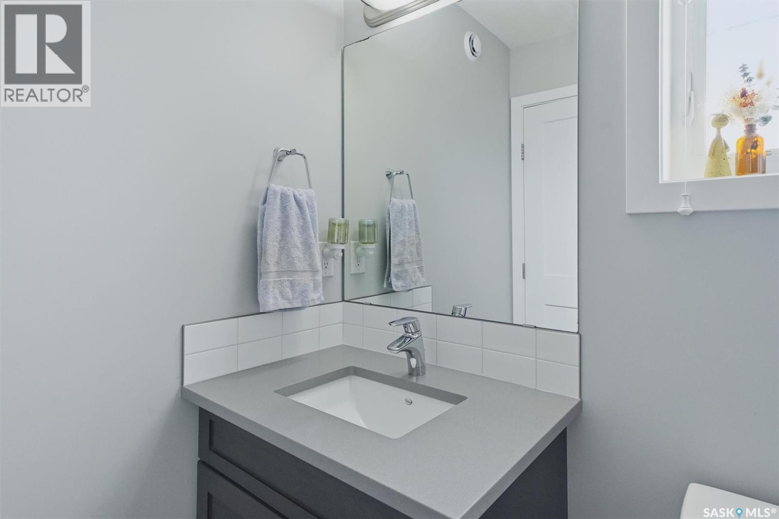 187 Newton Way, Saskatoon, SK