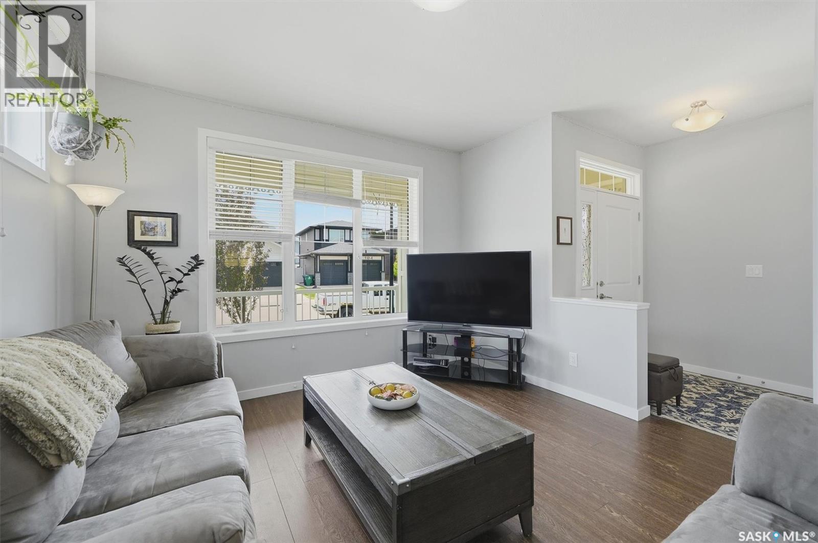 187 Newton Way, Saskatoon, SK
