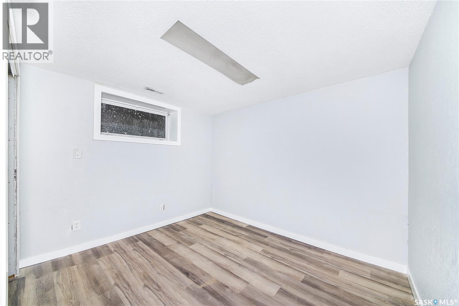 1615 Vickies Avenue, Saskatoon, SK