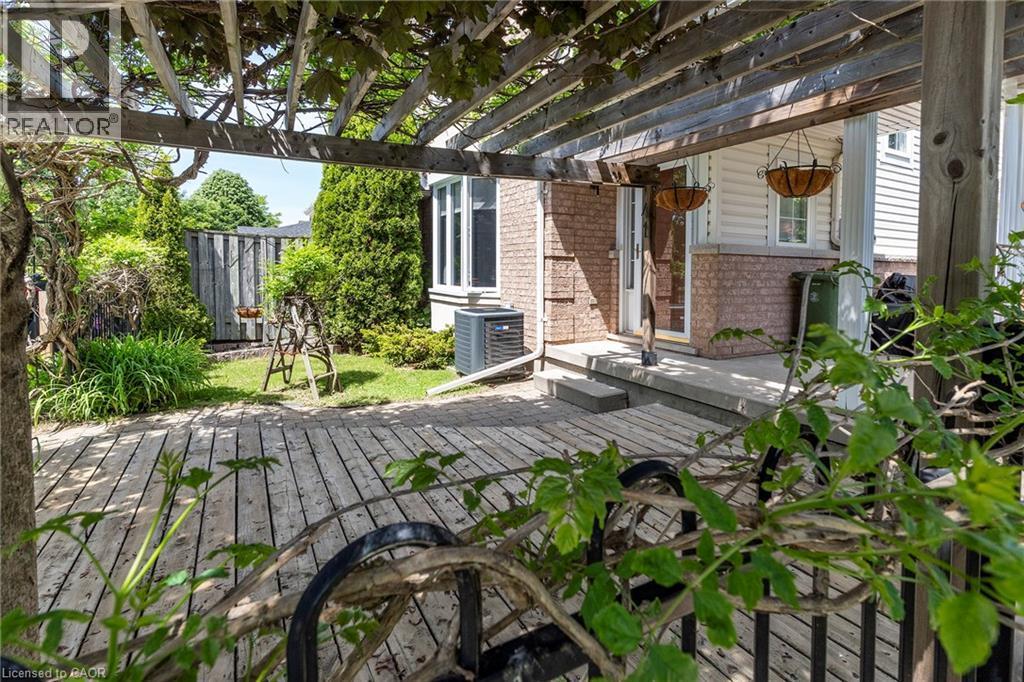 41 Valridge Drive, Ancaster, ON