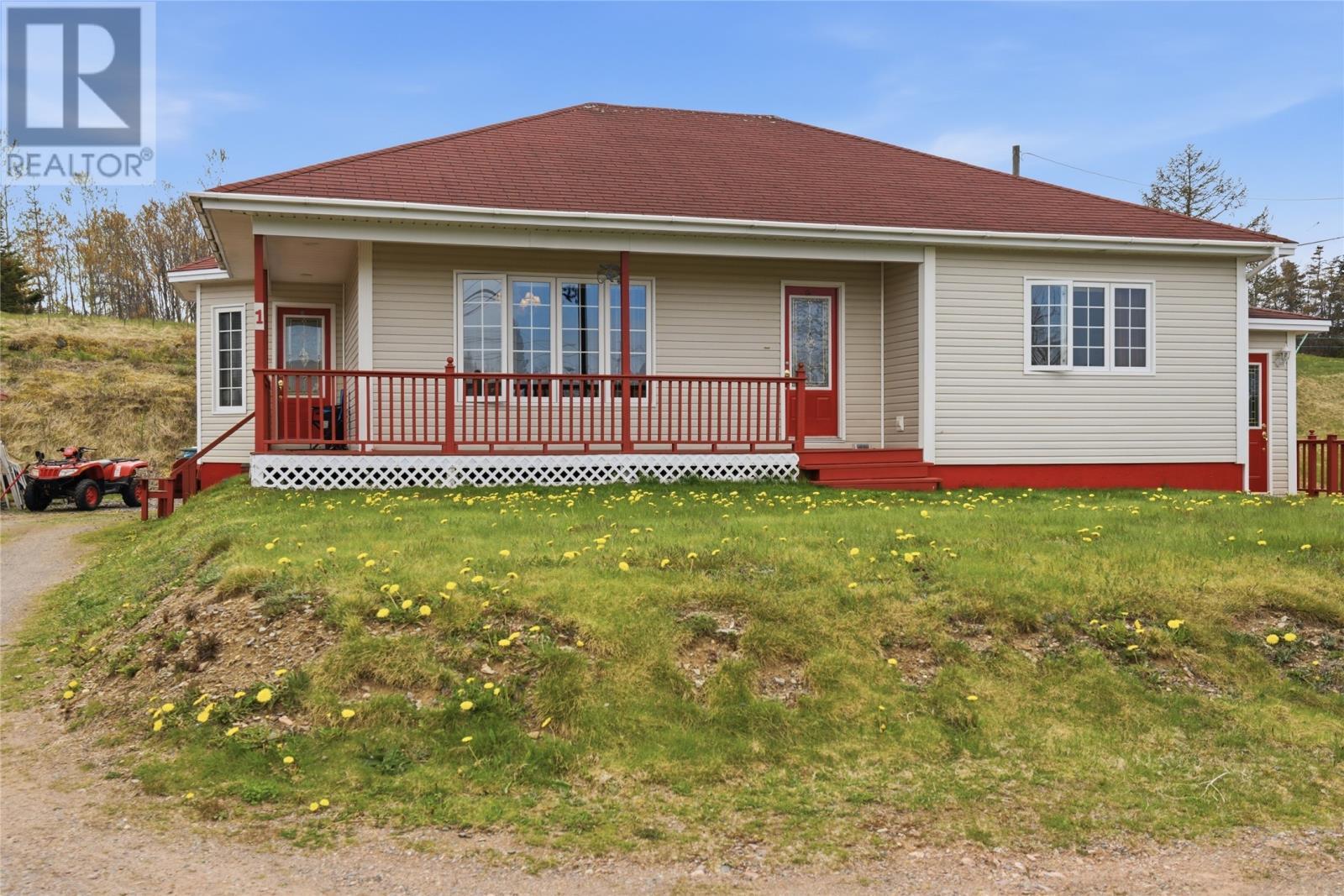 1 Greenwood Street E, Creston South, NL