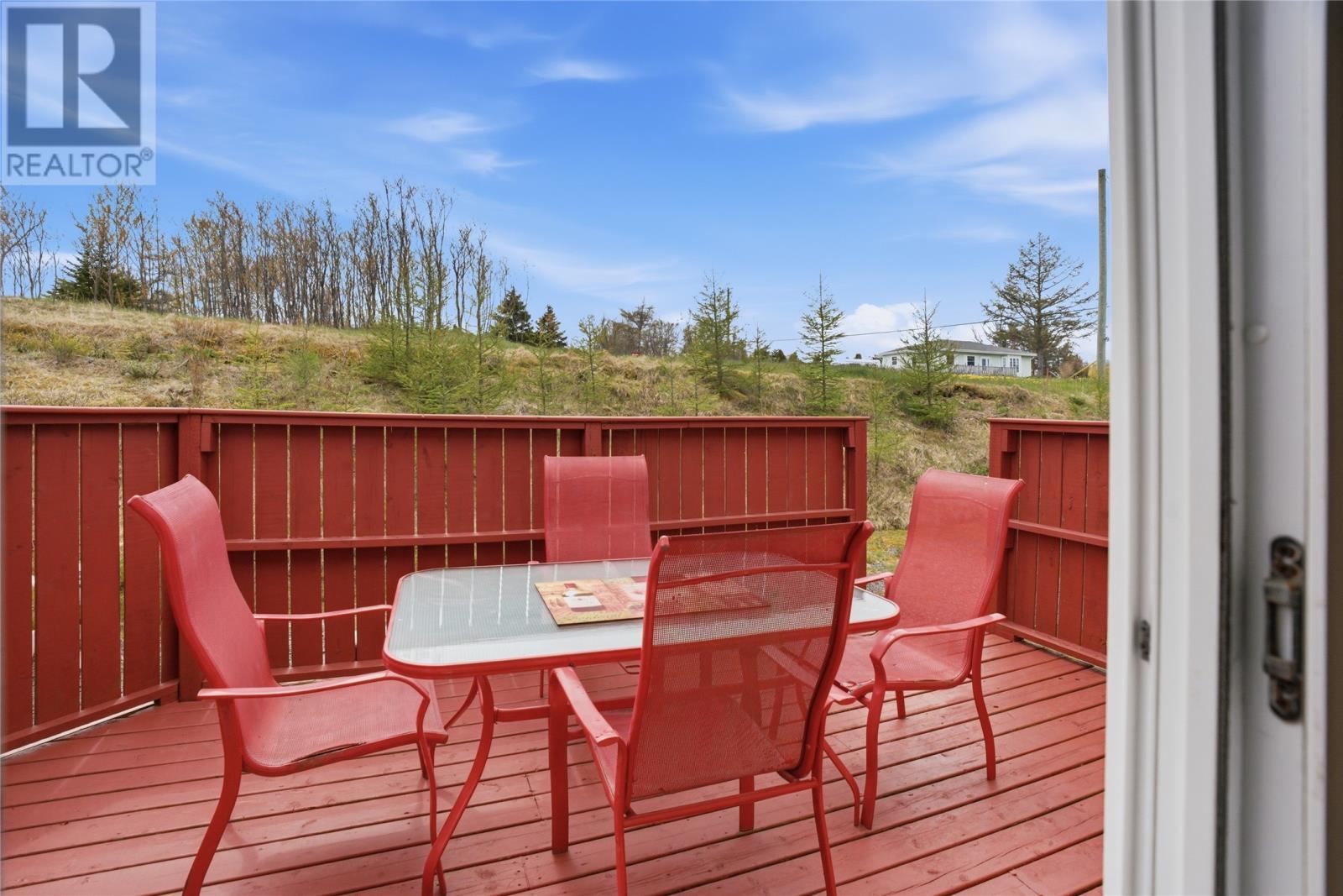 1 Greenwood Street E, Creston South, NL