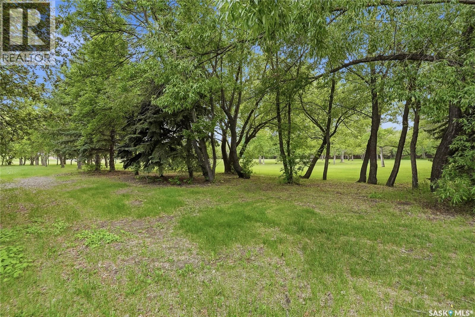 206 Willoughby Crescent, Saskatoon, SK