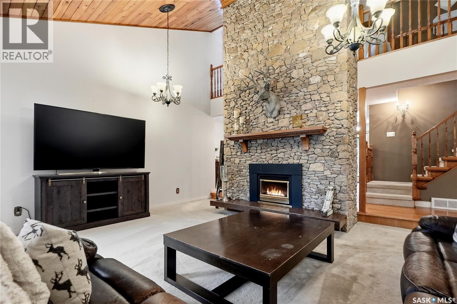 206 Willoughby Crescent, Saskatoon, SK