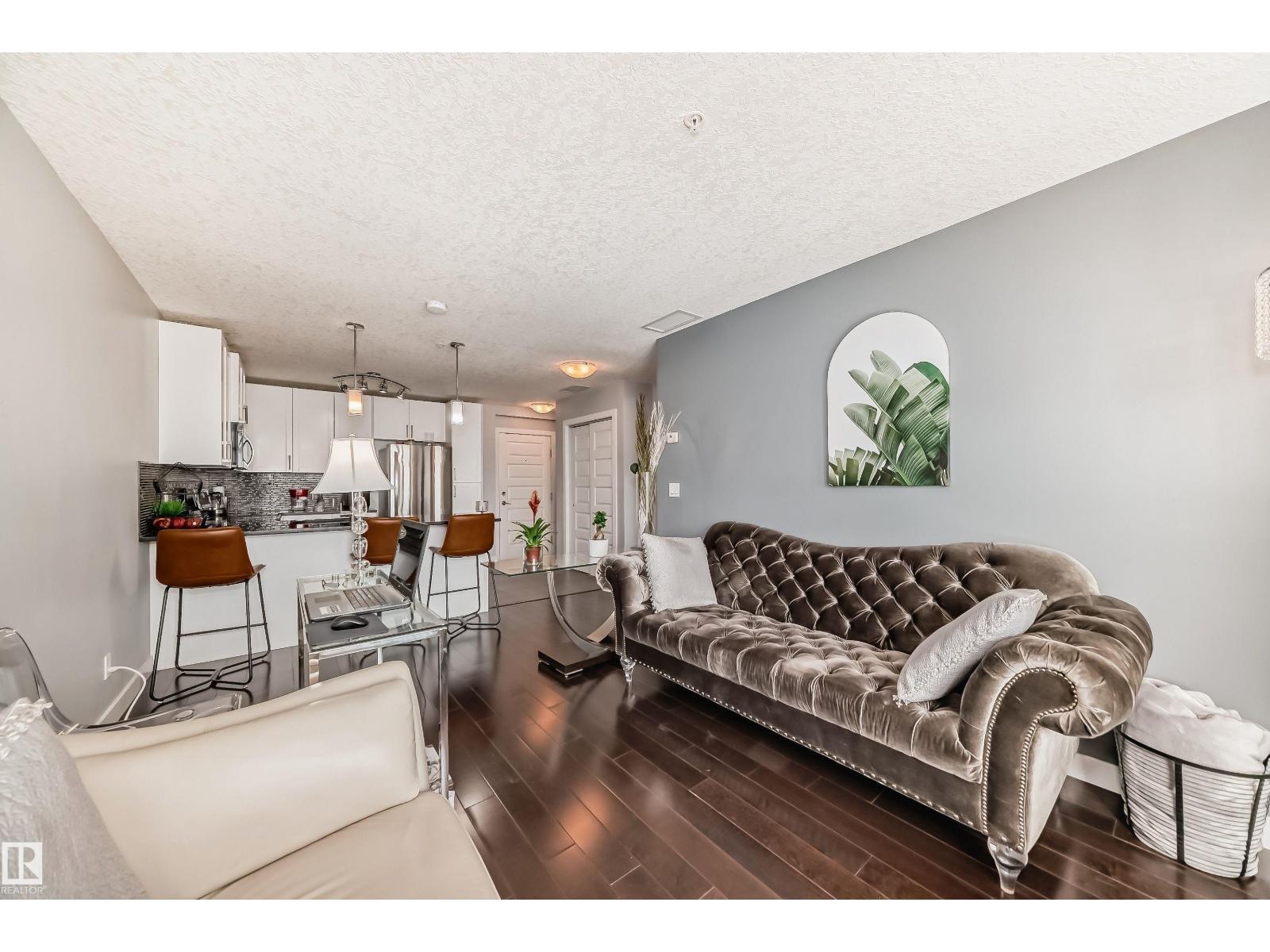 5151 Windermere Bv Sw, Edmonton, AB