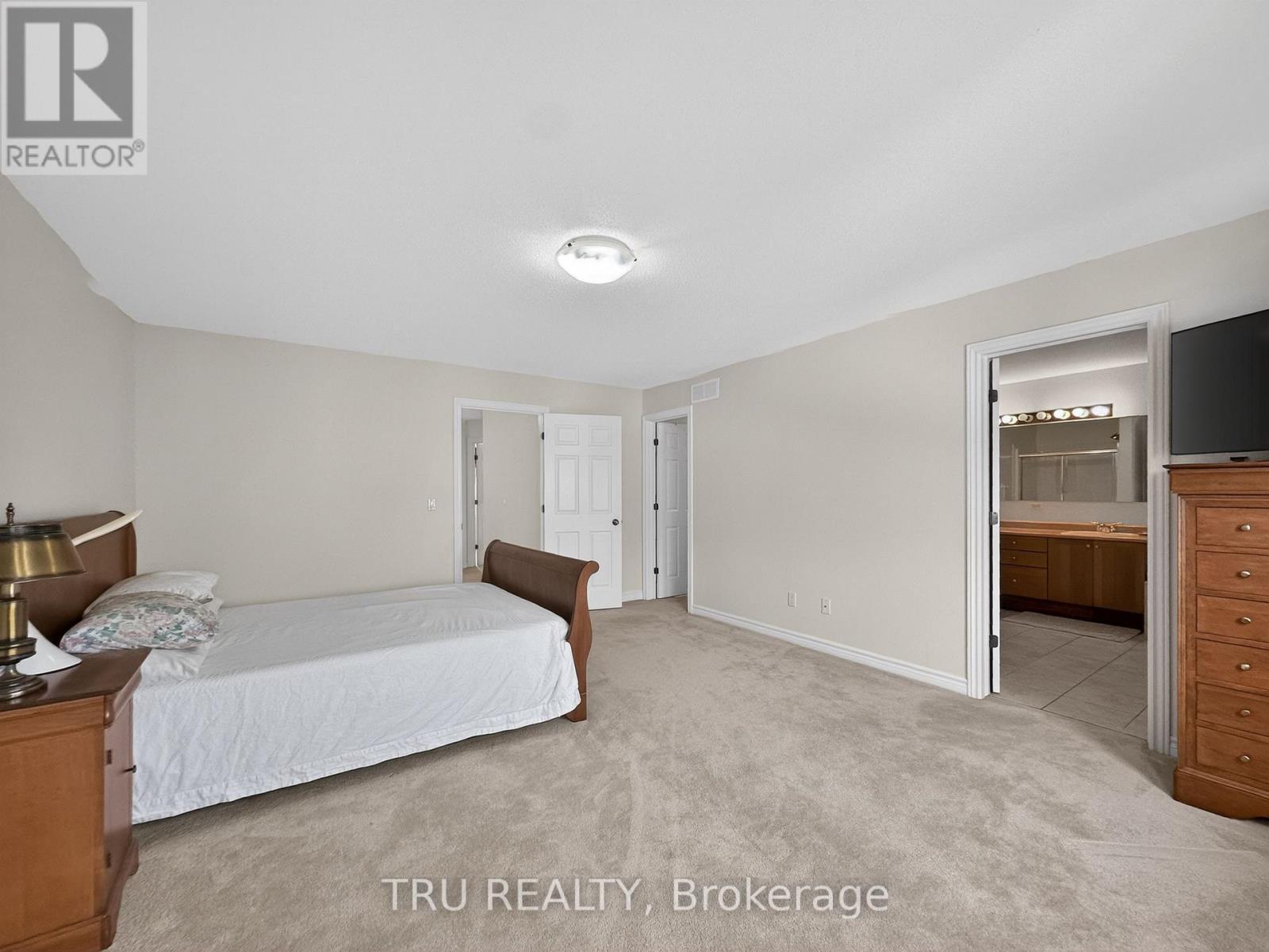 Primary Bedroom - 2 - 200 Celtic Ridge Crescent, Ottawa, ON