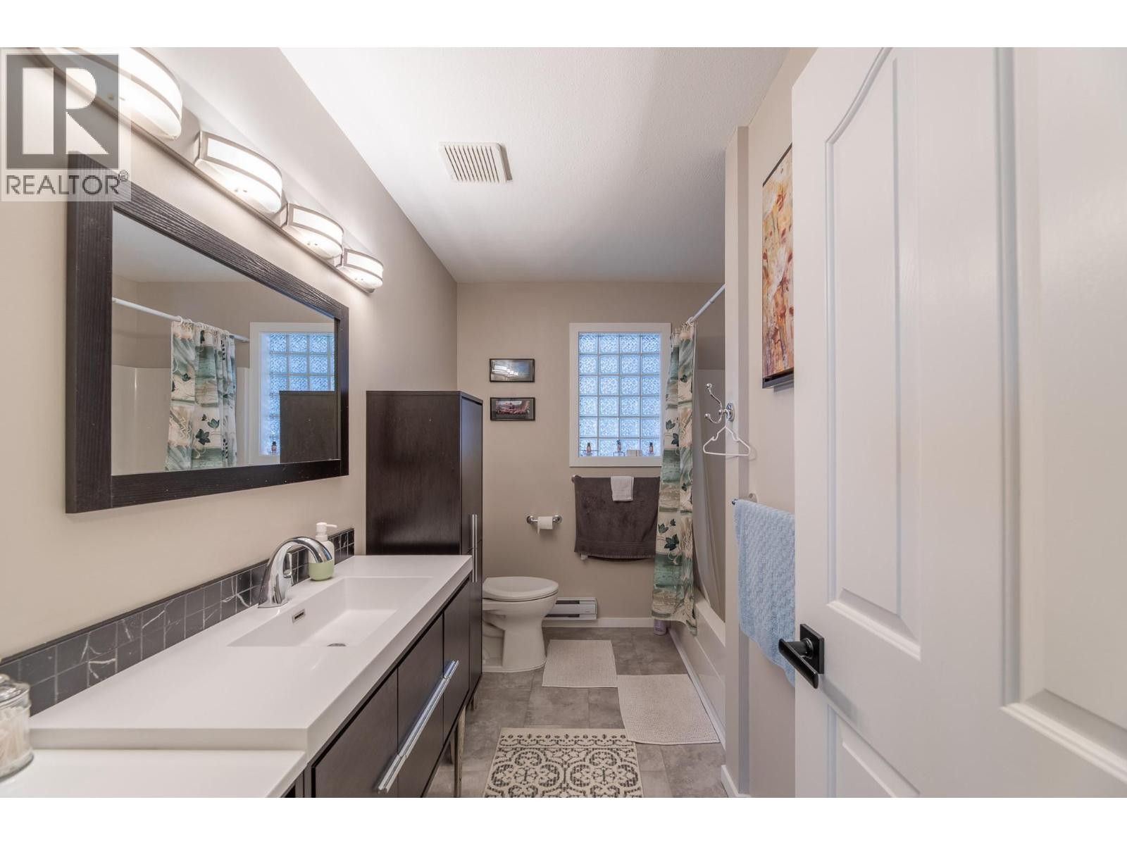 62 Dauphin Avenue Unit# 202, Penticton, BC