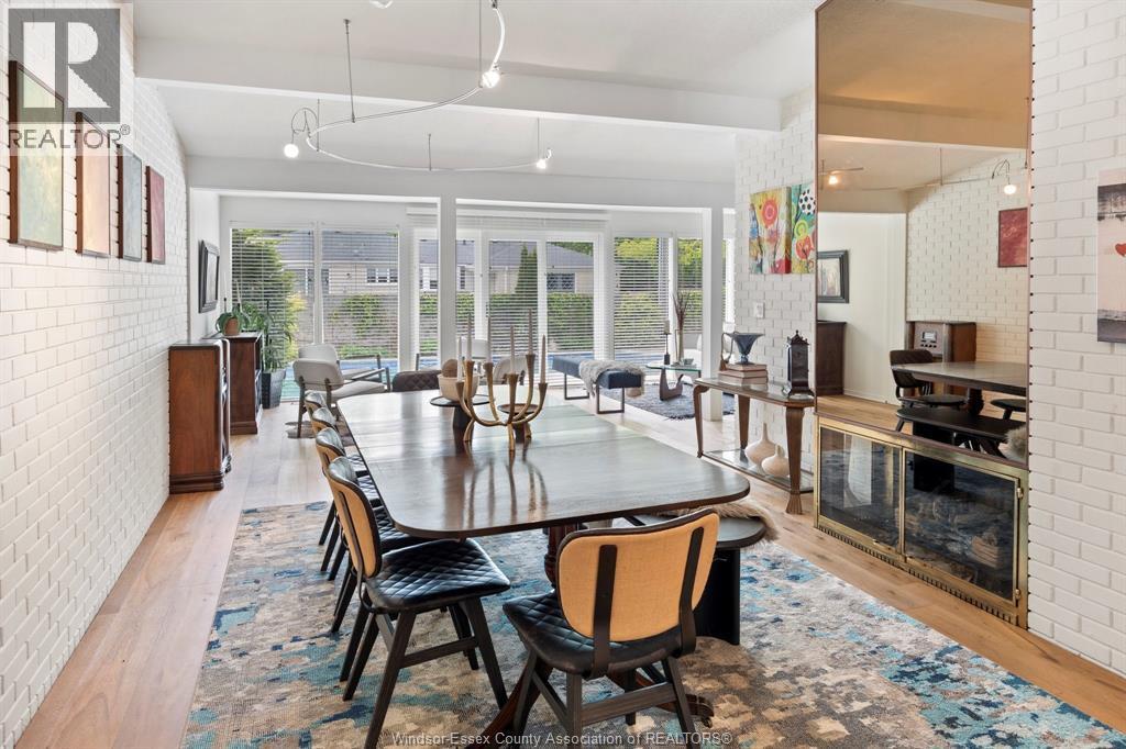 3521 Ouellette, Windsor, ON