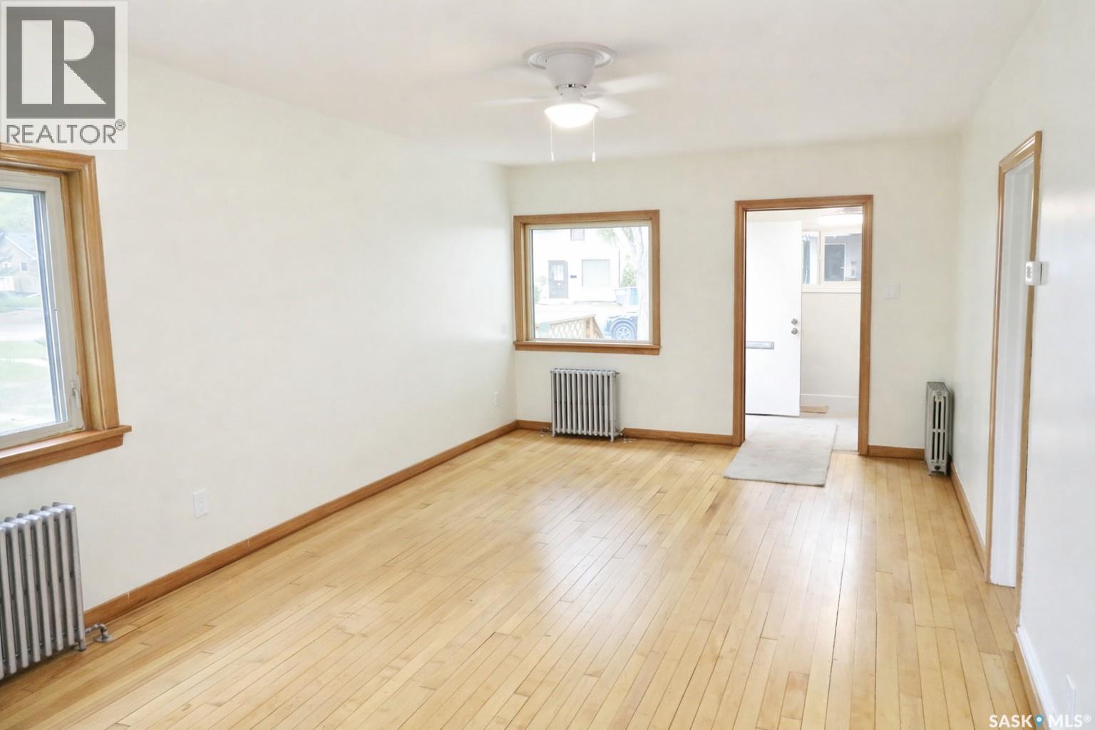 1436 E Avenue N, Saskatoon, SK