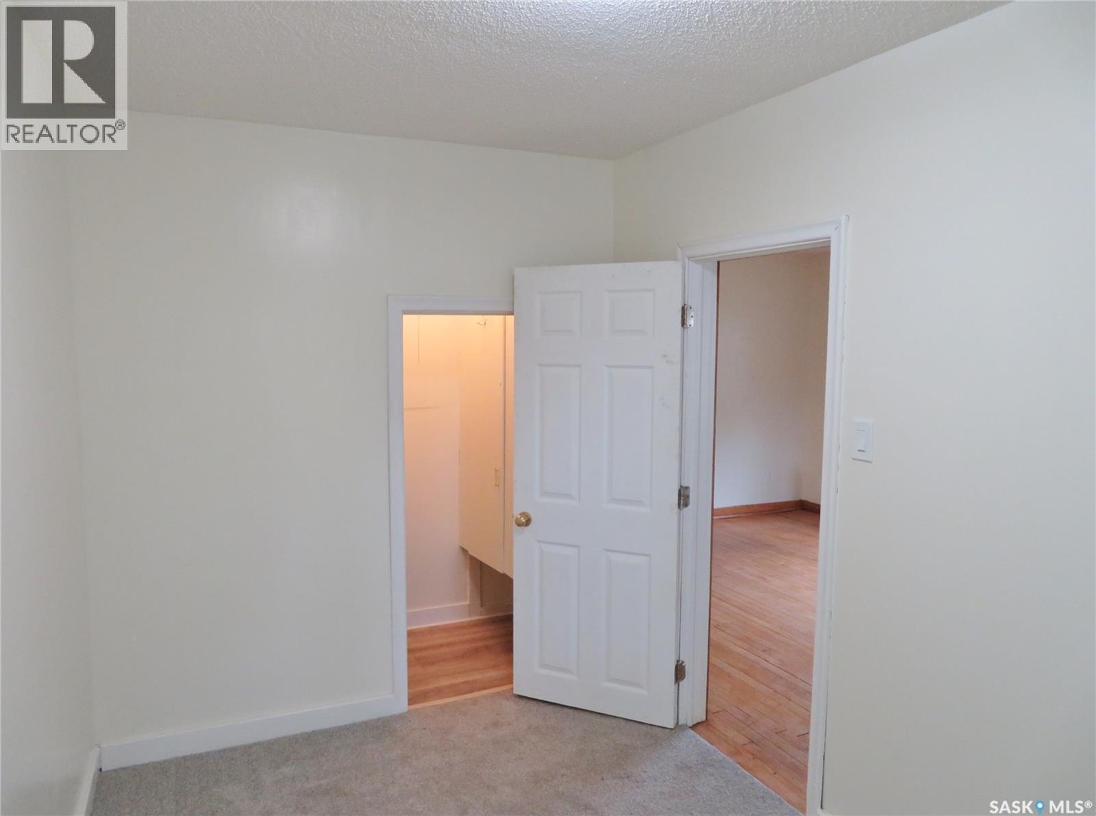 1436 E Avenue N, Saskatoon, SK
