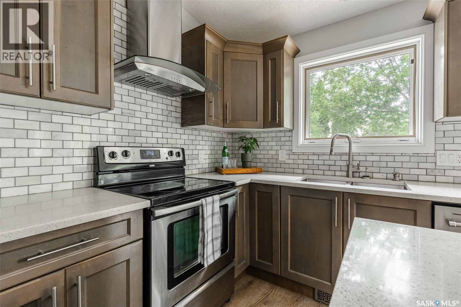 759 Cowley Road, Saskatoon, SK