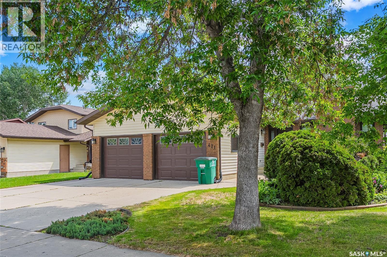 471 Wakabayashi Crescent, Saskatoon, SK