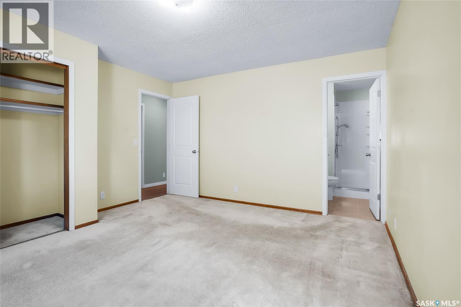 471 Wakabayashi Crescent, Saskatoon, SK
