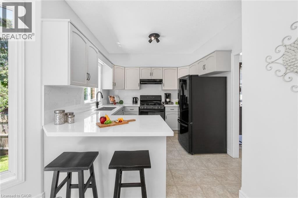 72 Beardmore Crescent, Acton, ON