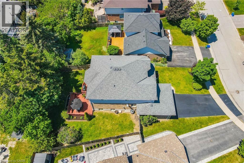 72 Beardmore Crescent, Acton, ON
