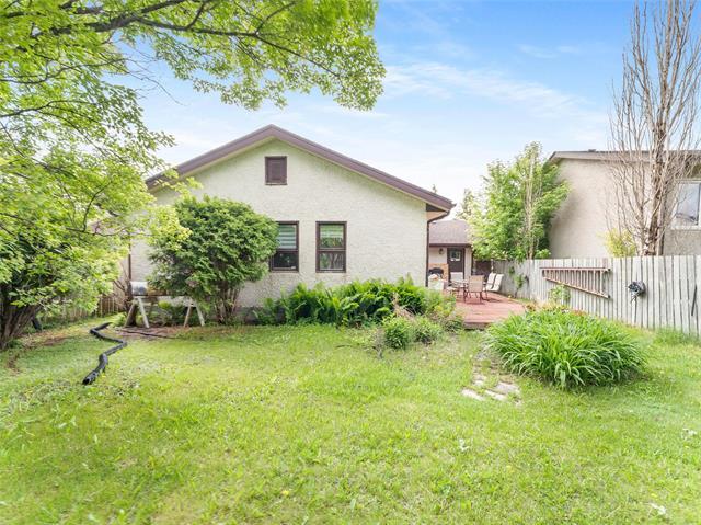 35 Point West Dr, Winnipeg, MB