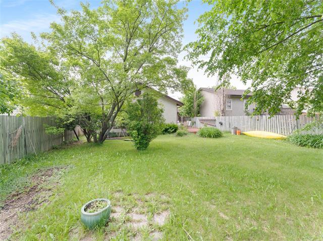 35 Point West Dr, Winnipeg, MB