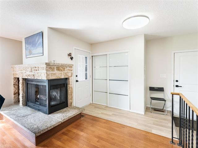 35 Point West Dr, Winnipeg, MB