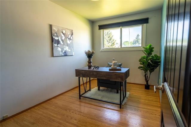107 Penfold Cr, Winnipeg, MB