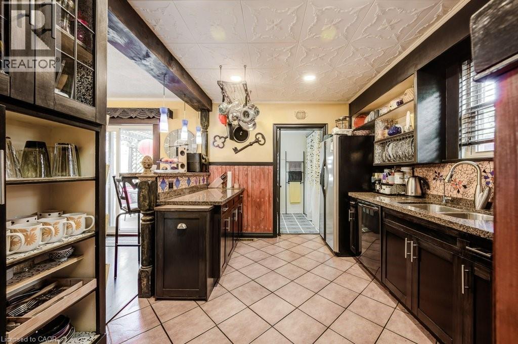 78 Chestnut Street, Kitchener, ON
