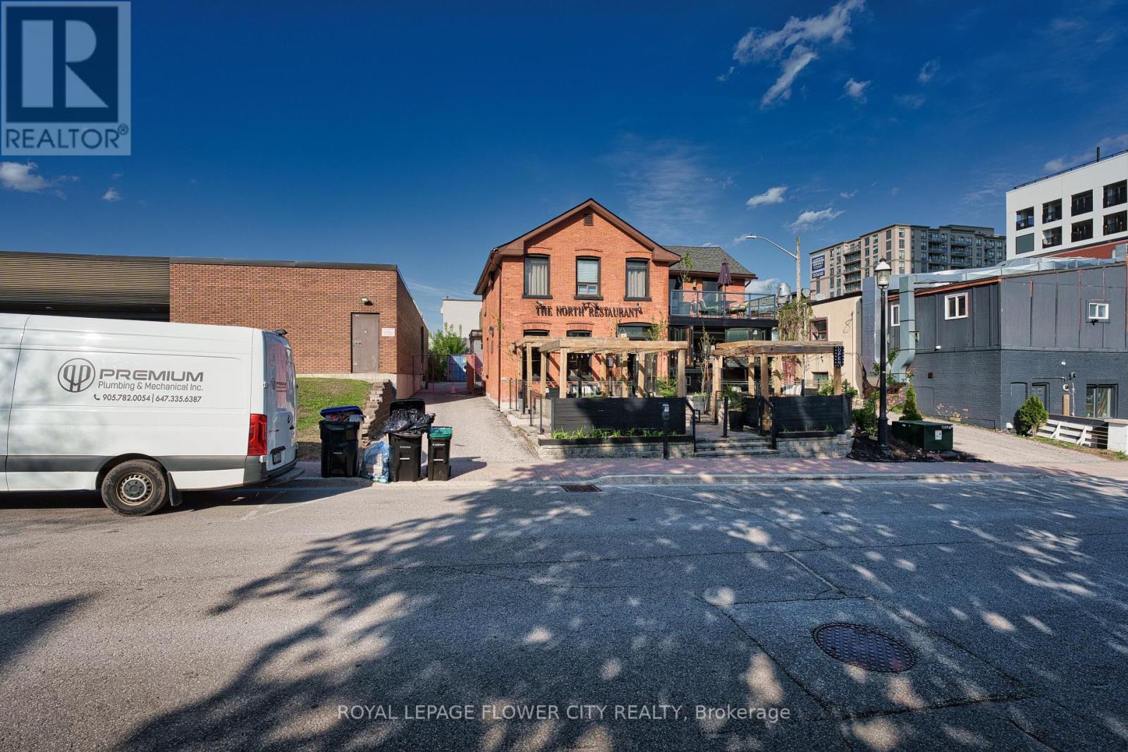 49 Mary Street, Barrie, ON