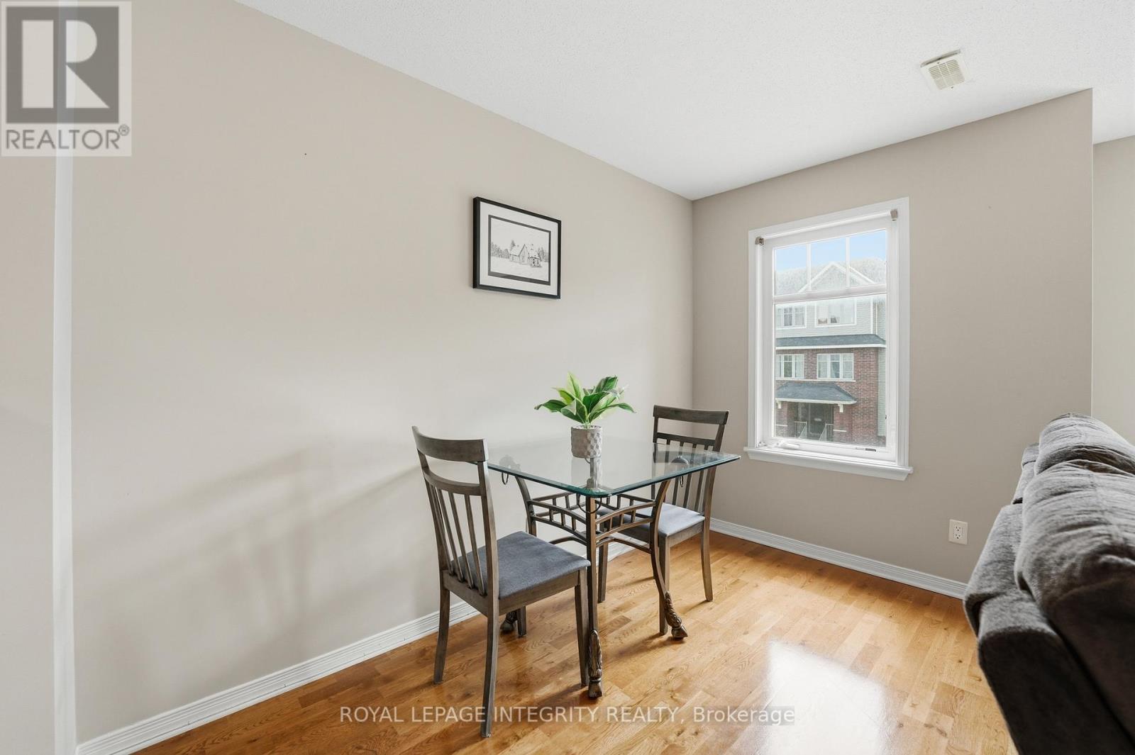 11 - 642 Reardon Private, Ottawa, ON