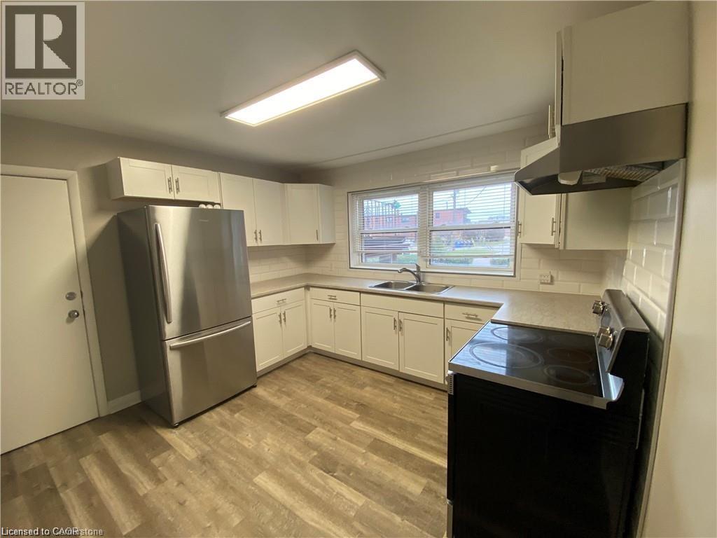 34 Burn Place Unit# 2, Kitchener, ON