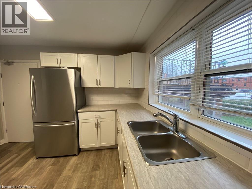 34 Burn Place Unit# 2, Kitchener, ON
