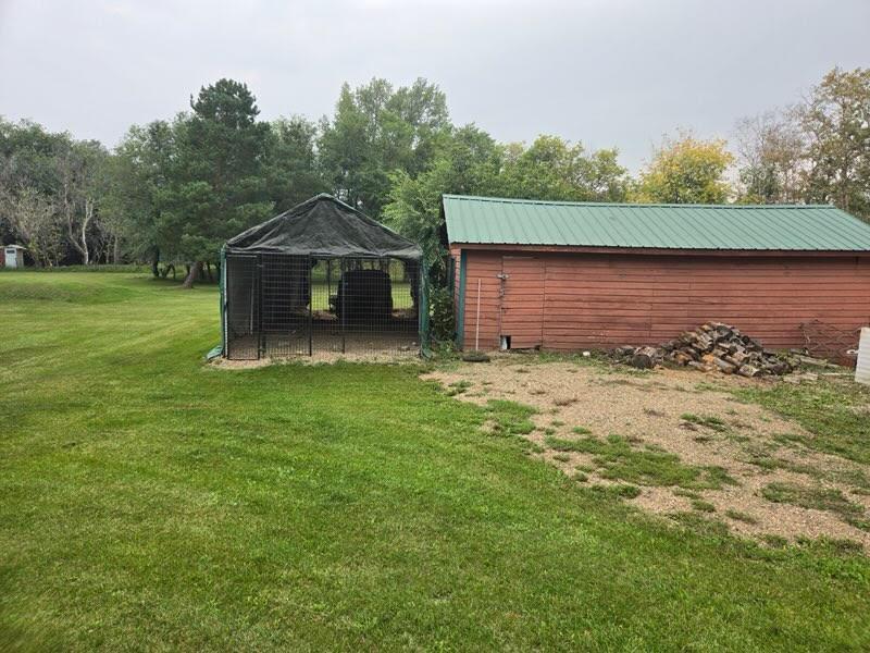 202 River Road, Swan River, MB
