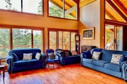 784 Cliffe Rd Quadra Island, BC V0P 1H0
