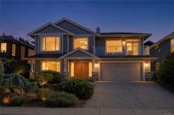 6485 Groveland Dr Nanaimo, BC V9V 1V4