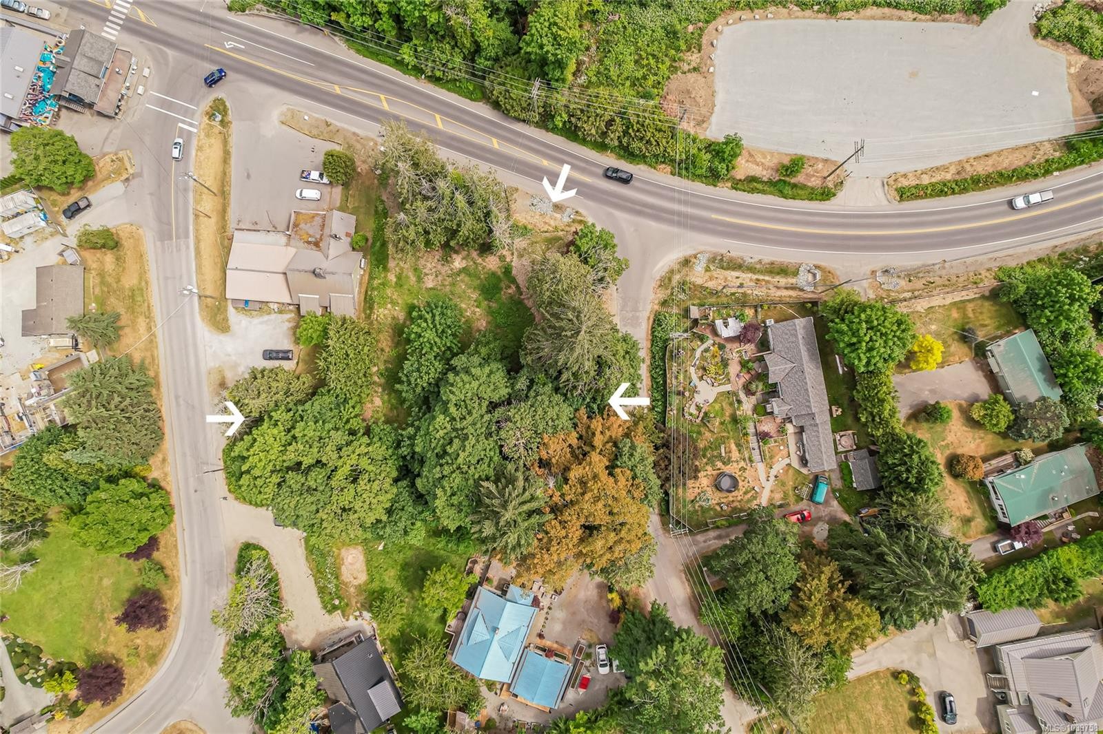 2 Drake Rd, Salt Spring, BC