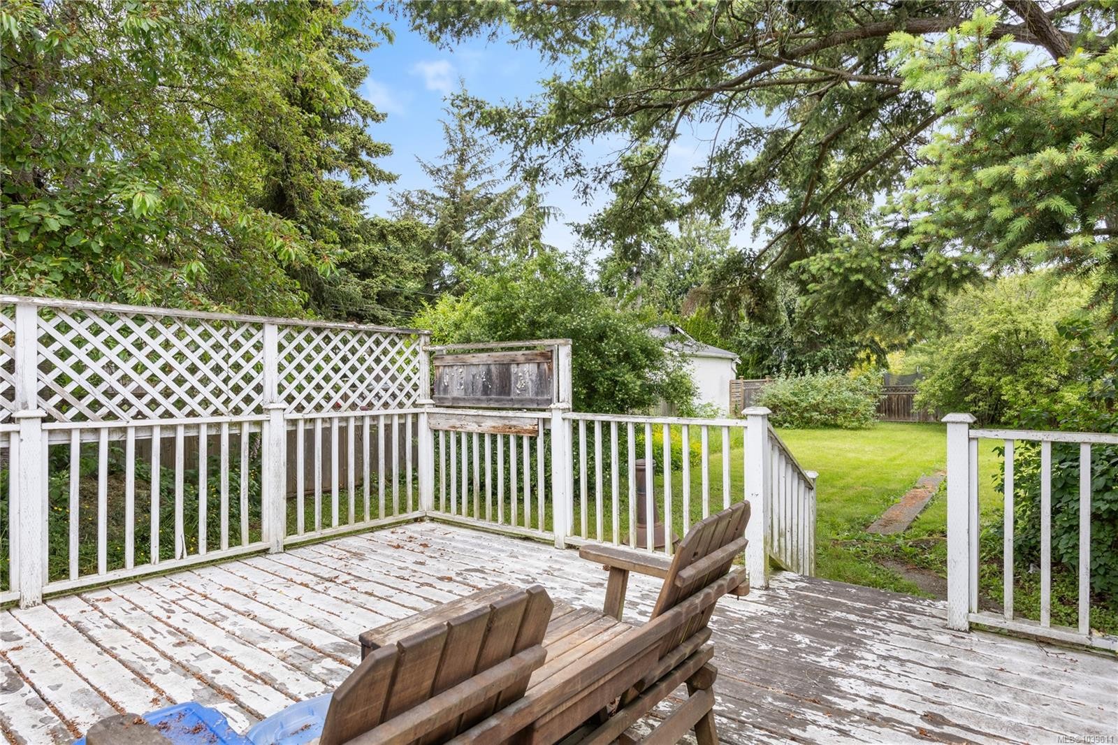 70 Hampton Rd, Saanich, BC