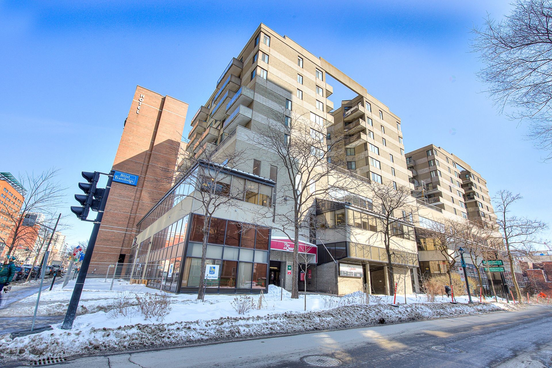Façade - 504-1101 Rue St-Urbain, Montréal (Ville-Marie), QC