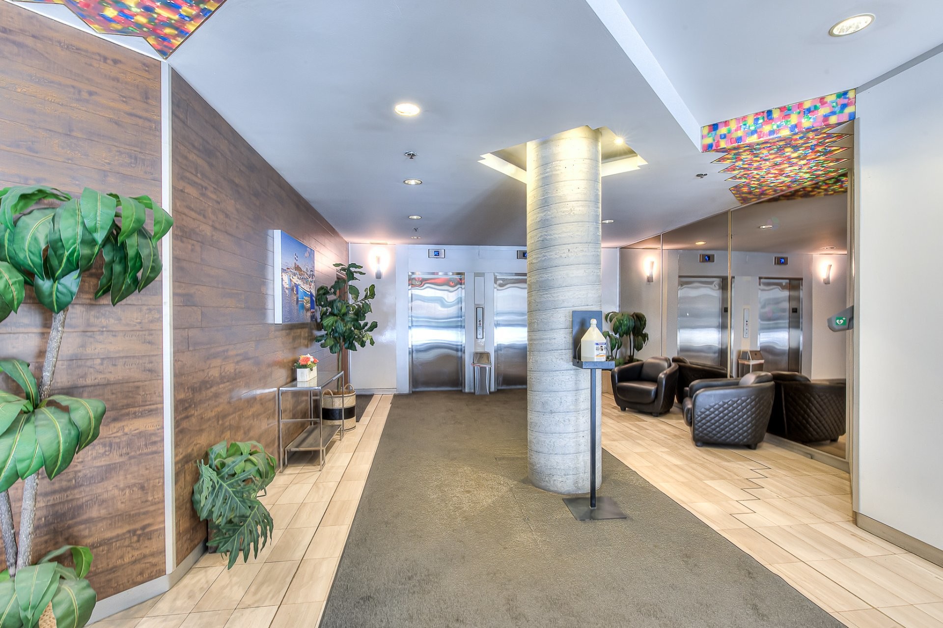 Hall d'entrée/Vestibule - 504-1101 Rue St-Urbain, Montréal (Ville-Marie), QC