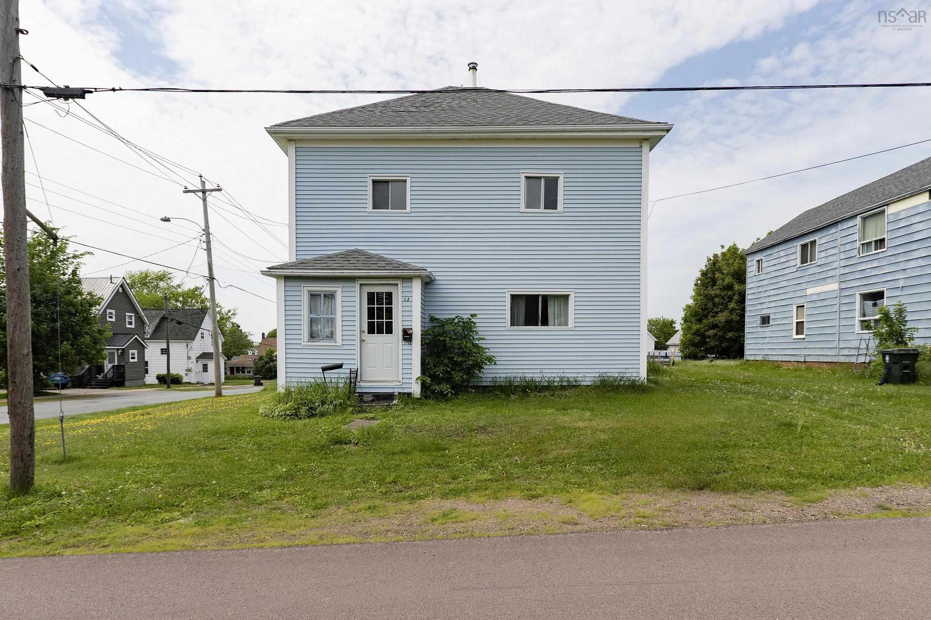 13 Erncliffe Street, Amherst, NS