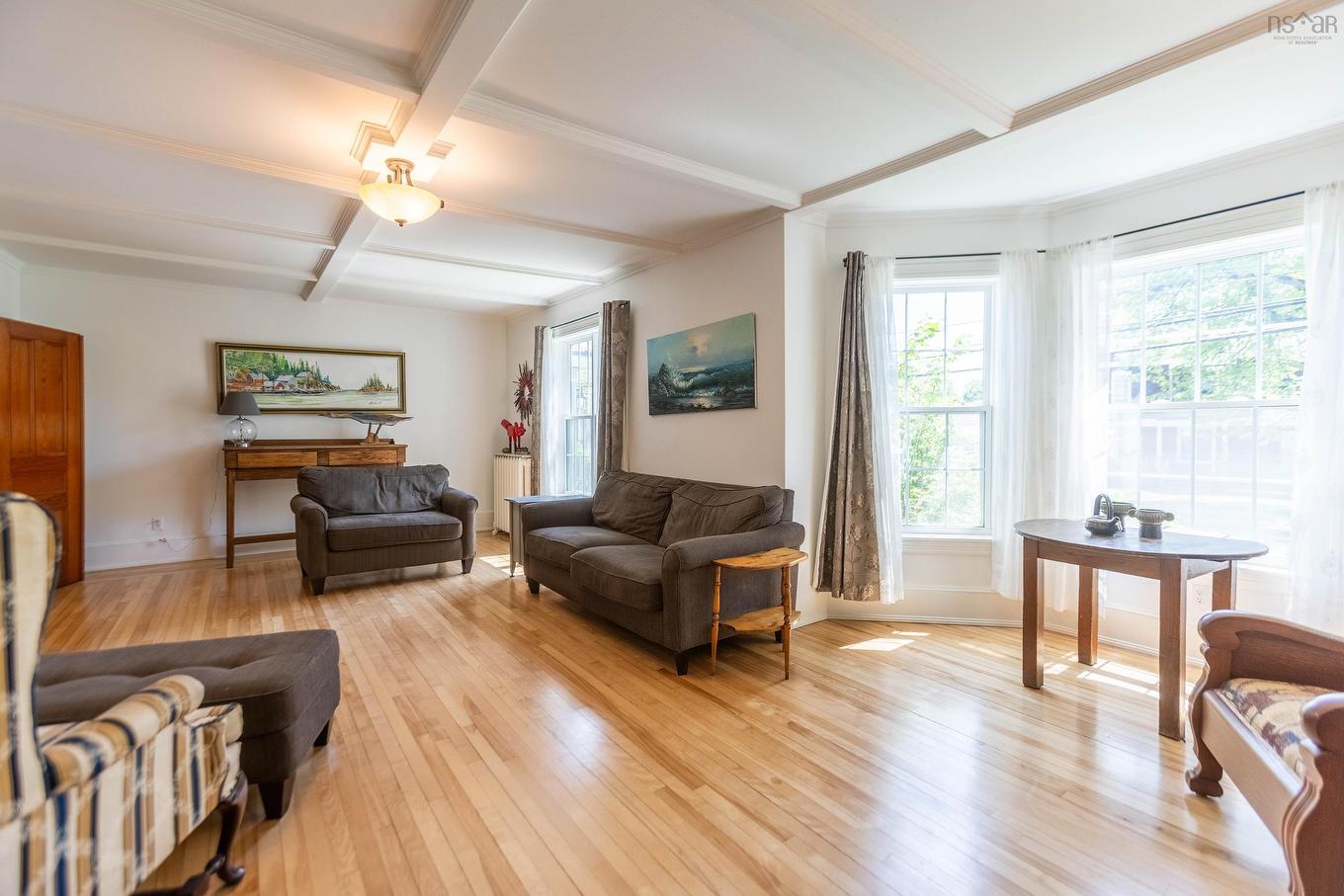 124 Church Street, Amherst, NS