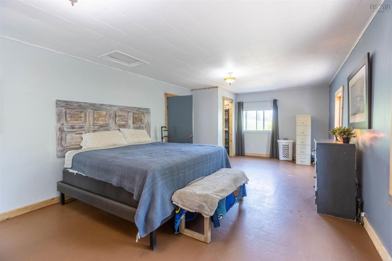10563 Highway 2, Mapleton, NS