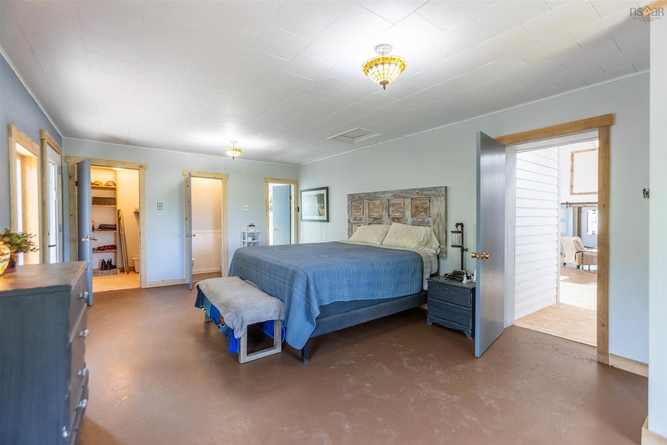 10563 Highway 2, Mapleton, NS