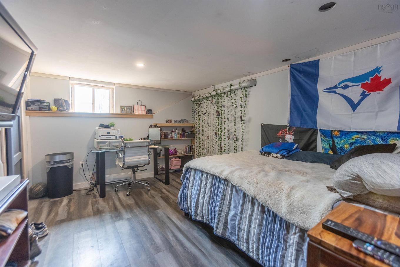 10563 Highway 2, Mapleton, NS