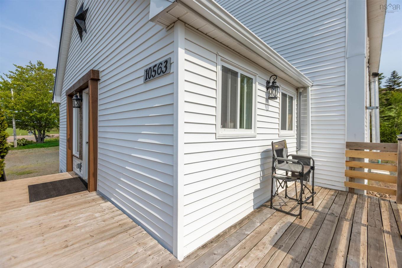 10563 Highway 2, Mapleton, NS
