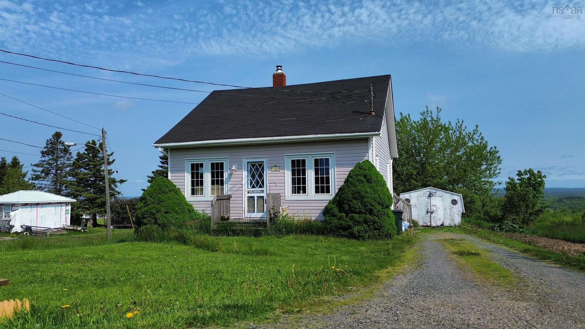 40 Maple Street, Springhill, NS