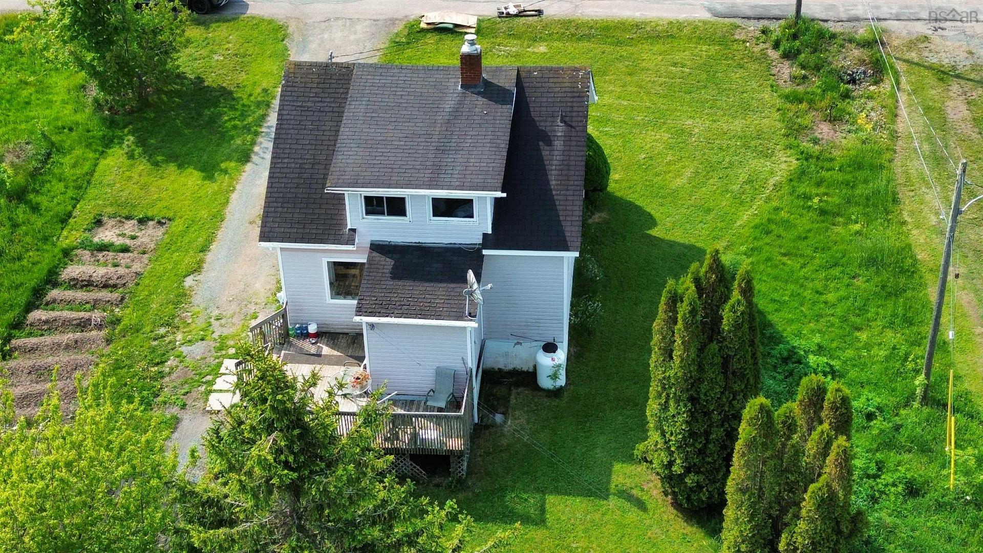 40 Maple Street, Springhill, NS